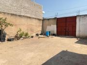 Terreno habitacional o uso industrial ligera en Venta...