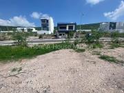 Terreno habitacional plano de 179 metros, con...