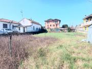 Terreno in vendita a Lazzate MB