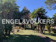 Terreno in vendita a Porto Valtravaglia VA