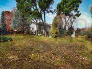 Terreno in vendita a Rho MI