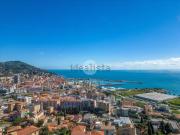 Terreno in vendita di 1200 m² in Piazza Dante