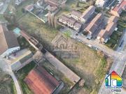 Terreno in vendita di 1570 m² in Via Cristoforo Colombo