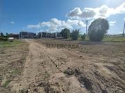 Terreno inserido em zona de construção