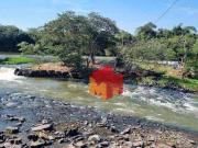 Terreno / Lote para Venda em Campina do Monte Alegre/SP...