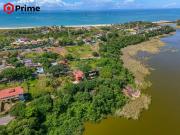 Terreno / Lote para Venda em Guarapari/ES Meaípe