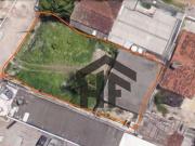 Terreno / Lote para Venda em Recife/PE Barro