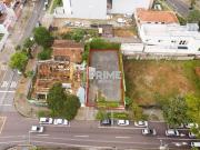 Terreno no Bom Retiro para uso comercial ou residencial...