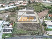 Terreno para construção de 3 moradias