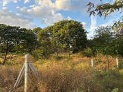 Terreno para uso comercial o empresarial