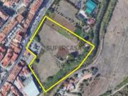 Terreno para Venda em Santo António dos Cavaleiros