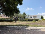 Terreno Premium frente área verde en El Campanario,...