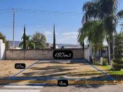 Terreno residencial en Valle de las Flores, en esquina,...