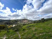 Terreno Rstico com Vista Incrvel sobre a Serra Algarvia