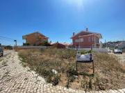 Terreno urbano com 317,10 m² em Vialonga