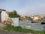 Terreno urbano com 323 m² em Vale de Figueira, São João...