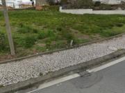 Terreno urbano com duas frentes para construção, em...