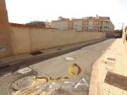 Terreno urbano con 548m2 listo para construir en Calle...