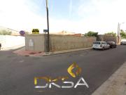 Terreno urbano con 548m2 listo para construir en Calle...