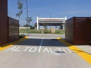 Terrenos en Venta frente al parque Metropolitano