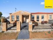 Terrific Terrace in Gungahlin!