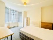 Teversal Avenue, Nottingham NG7, 4 bedroom semi detached...