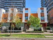 Th10 10388 Street, Surrey, BC, V3T 0R2 townhouse for...