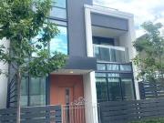 Th15 113 Mcmahon Drive, Toronto, ON, M2K 0E3 townhouse...