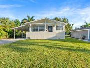 Th Ave S, Saint Petersburg, Home For Sale