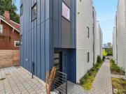 Th Ave Unit B, Seattle, Home For Sale