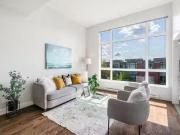 Th Avenue, Burnaby, BC, V3N 0E7 Single Family Property...