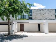 TH en Renta y Venta en Montebello, zona Norte