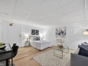 Th St Nw Apt B, Washington, Condo For Sale