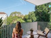 THE ARIK Urban und Grün – 2 Zimmer mit Loggia zur Parkseite