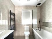 The Avenue, Lawns Court, Wembley, 2 Bedroom Penthouse