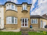 The Avenue, Wembley HA9, 1 bed flat to rent, £1,400 pcm...