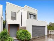 The Best Available Stylish and Contemporary Townhouse