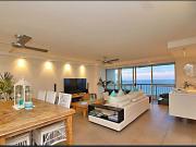 The Best Views in Main Beach 2 Bed plus Study...