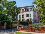 The Bishops Avenue, Hampstead N2, 3 bed flat to rent,...