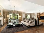 The Bishops Avenue, London, 3 Bedroom Apartment