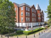 The Boulevard, Woodford Green, 4 Bedroom Apartment