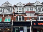 The Broadway, Woodford Green IG8, 2 bed flat to rent,...