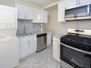 The Carlyle Apartment Homes One Bedroom 688 sqft