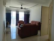 THE CLOVERS CONDOCorner Unit High Flr private lift Gd...