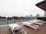 The CoMo Apartments