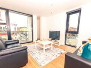 The Courtyard, Stanhope St, 3 Bedroom Flat