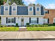 The Courtyards of Chanticleer Villes