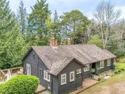 The Cross, Burley, 3 Bedroom Cottage