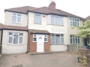 The Drive, Isleworth TW7, 1 bed property to rent, £1,350...