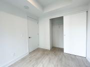 THE EIGHT: Bloor St & Yonge St 8 Cumberland St AD#003205